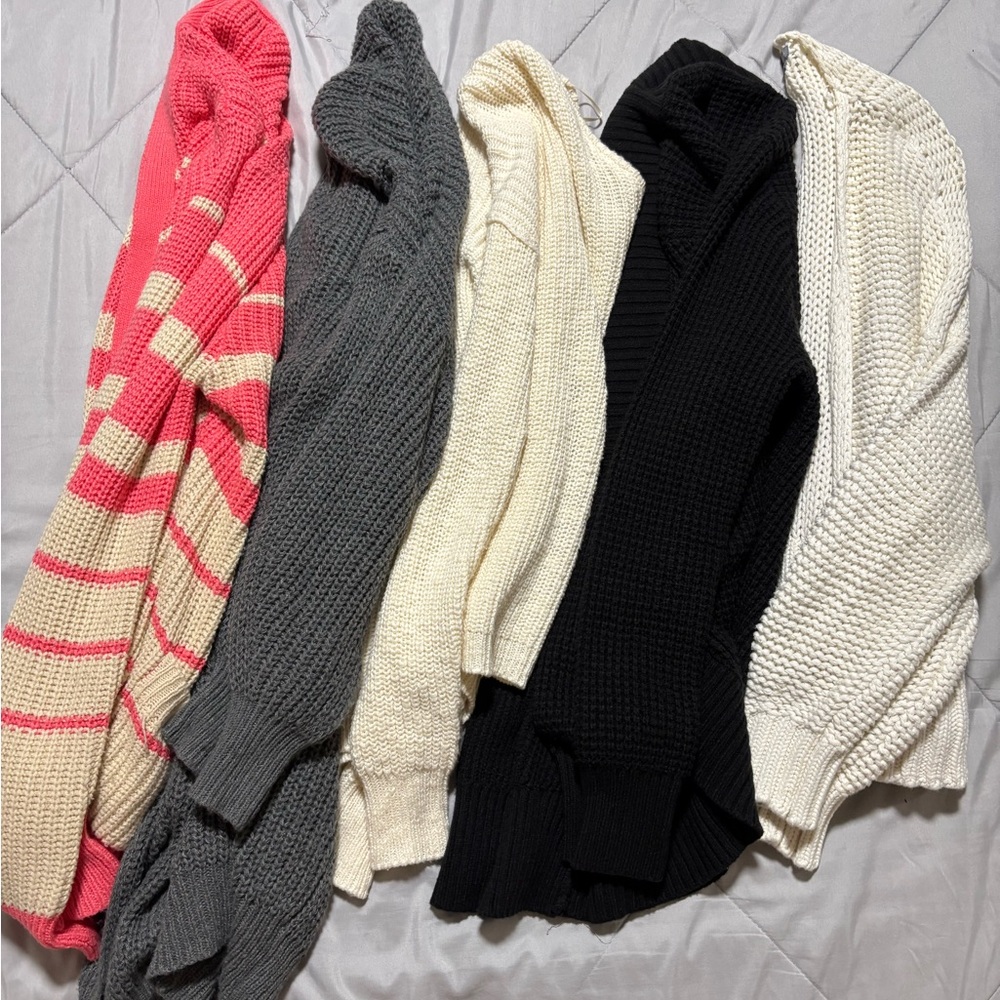 2 for $30 🌸Cozy Women's knit cardigan bundle
